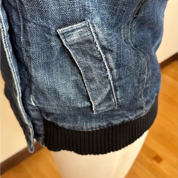 Citizens Of Humanity Jean Jacket - Picture 13 of 16